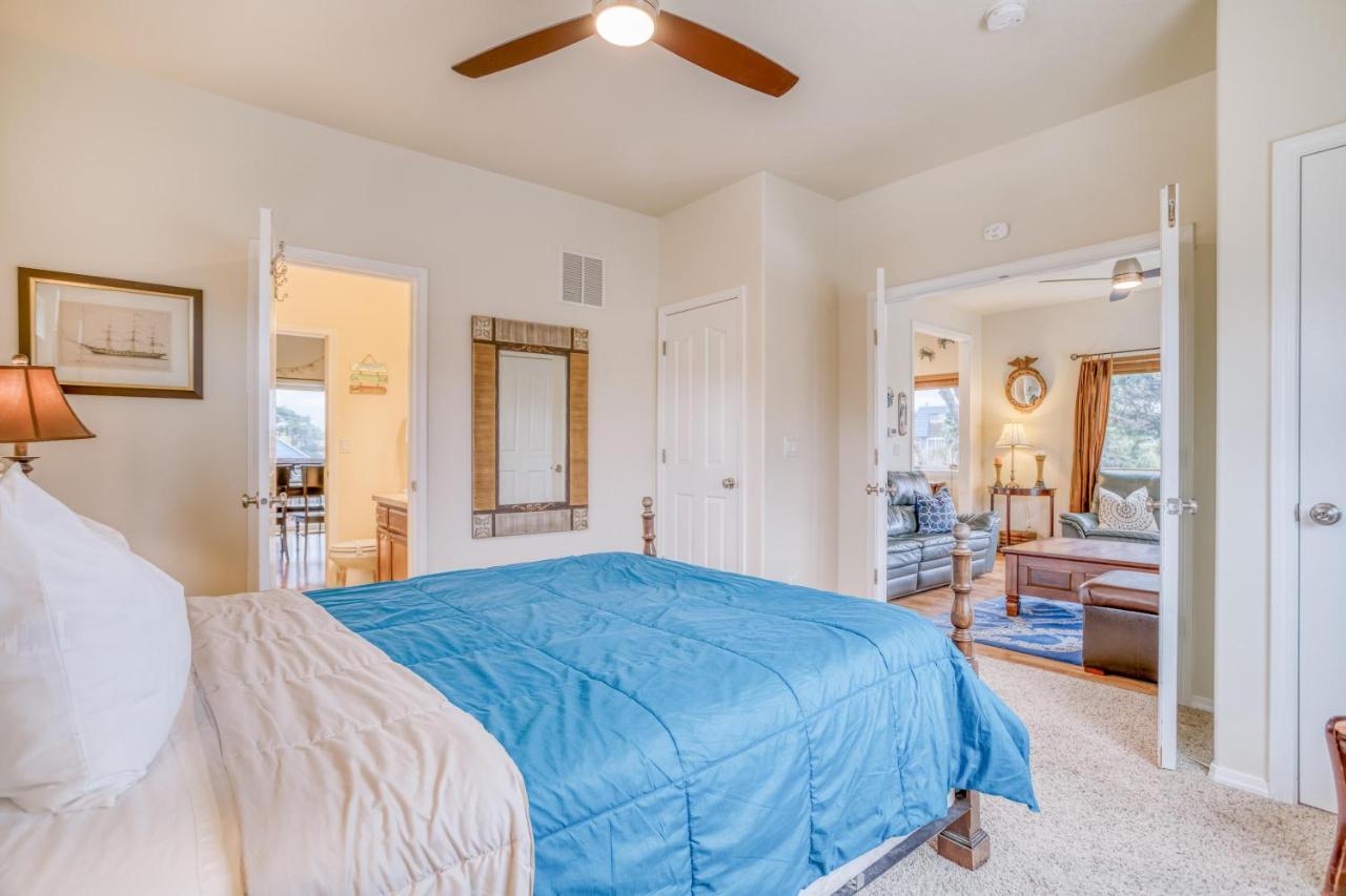 The Blue Crab Villa Lincoln City Exterior photo