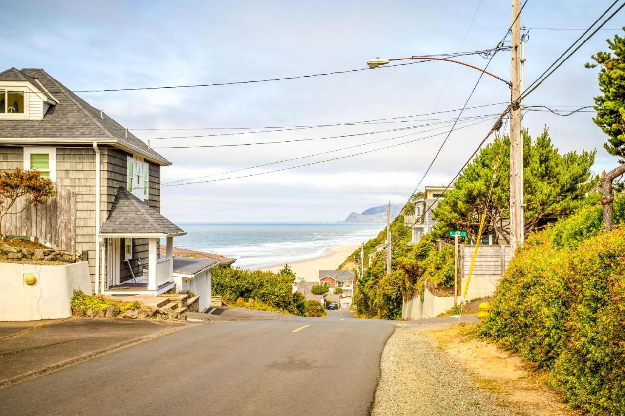 The Blue Crab Villa Lincoln City Exterior photo