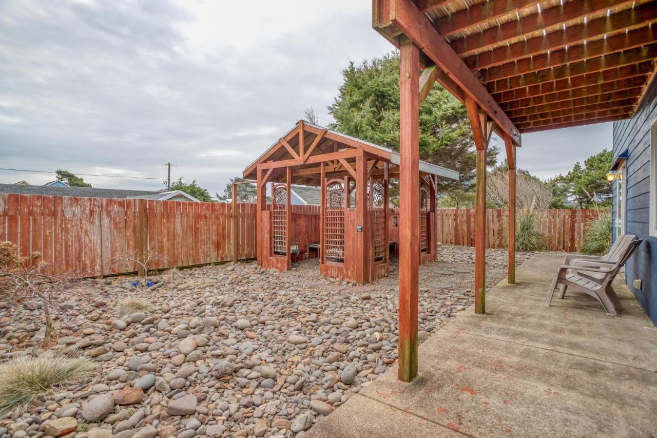 The Blue Crab Villa Lincoln City Exterior photo